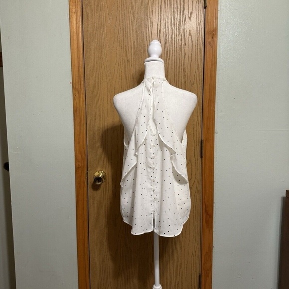 Lush Medium White w/Black Polka Dots Sleeveless Button-Back Blouse - EUC - Picture 3 of 5